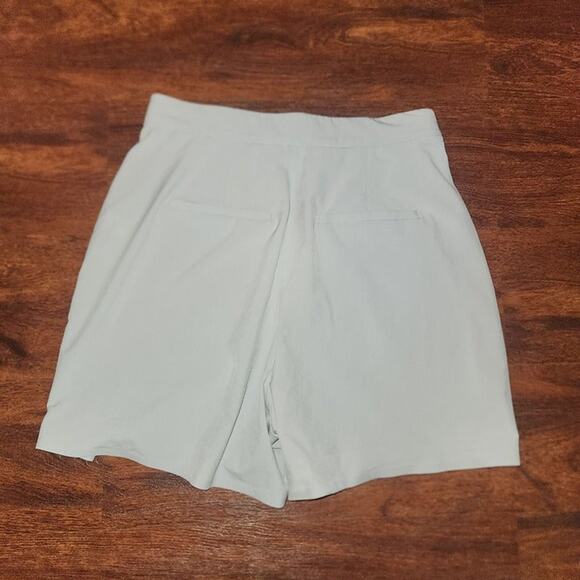 Athleta Planner Skort Skirt, Stone Gray, Size 0 - Picture 3 of 7